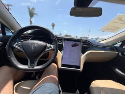 
										2014 Tesla model s 60 Sedan 4D full									