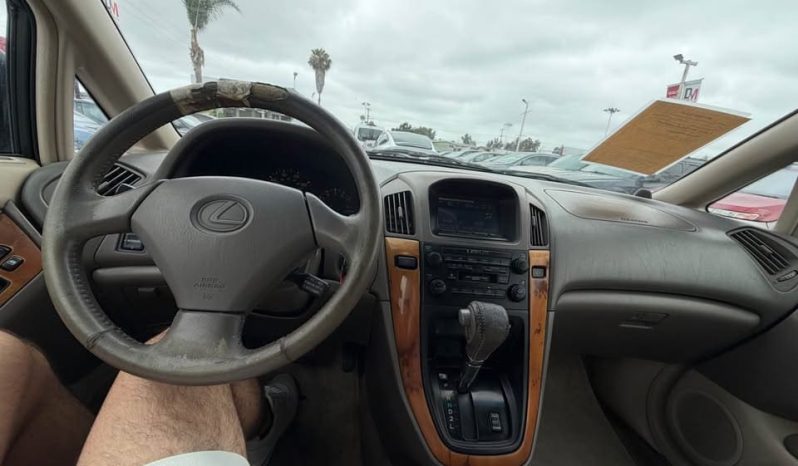 
								2000 Lexus rx 300 full									
