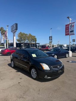 
										2012 Nissan sentra full									