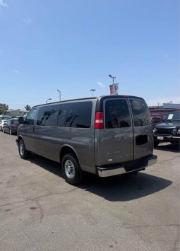 
										2008 Chevrolet express 2500 passenger full									