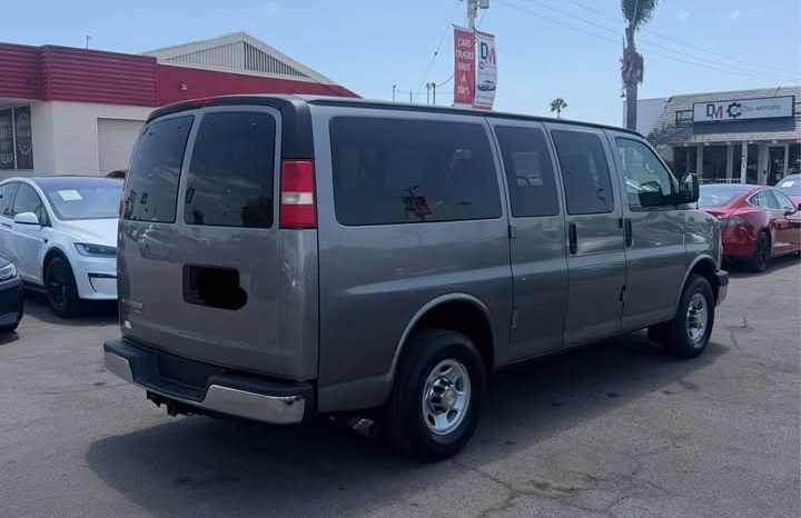 
								2008 Chevrolet express 2500 passenger full									
