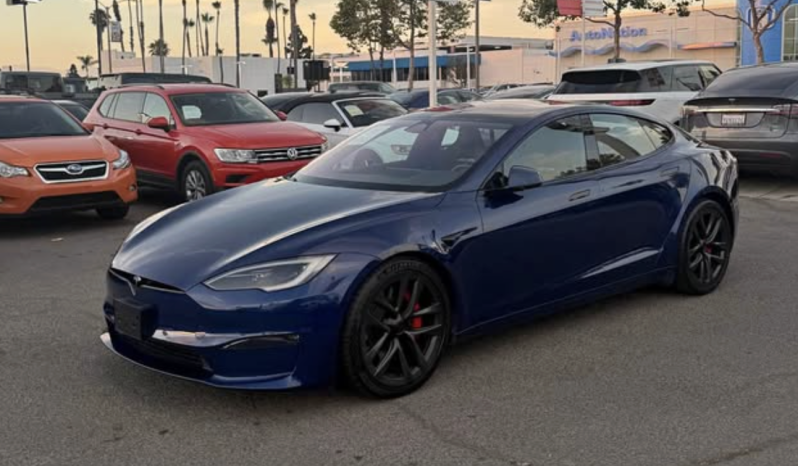 
								2025 Tesla model s Plaid Sedan 4D full									