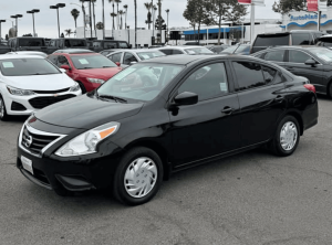 2017 Nissan versa S Sedan 4D