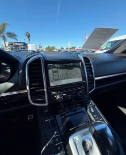 
										2011 Porsche cayenne S full									
