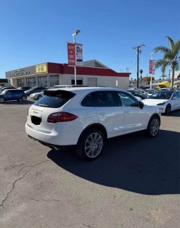
										2011 Porsche cayenne S full									