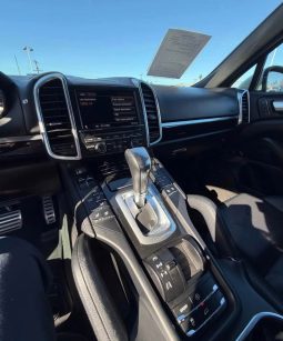 
										2011 Porsche cayenne S full									