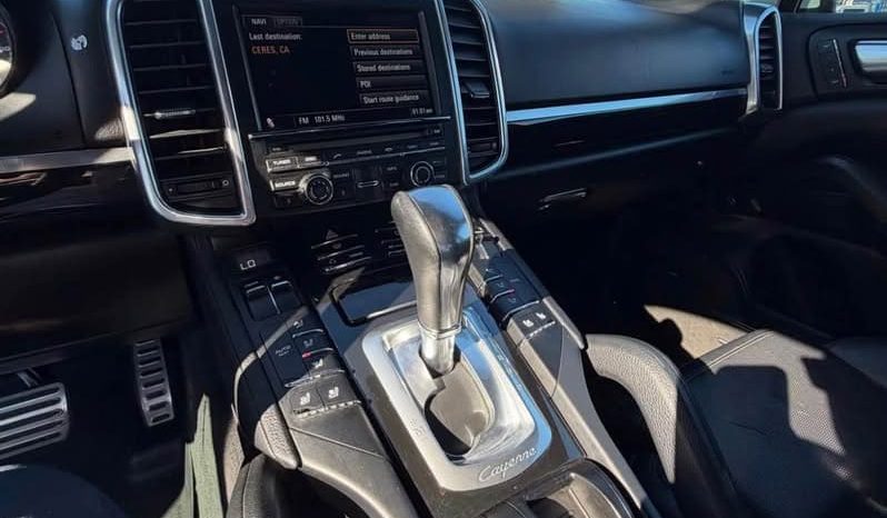 
								2011 Porsche cayenne S full									