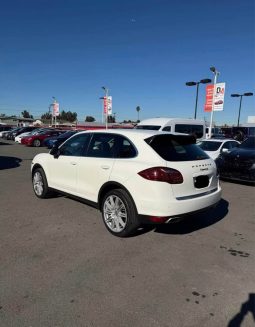 
										2011 Porsche cayenne S full									