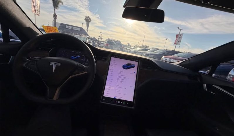 
								2019 Tesla model s Long Range Sedan 4D full									
