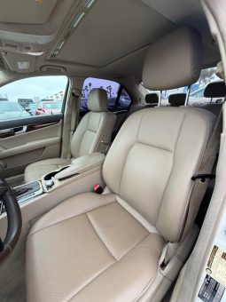 
										2013 Mercedes-Benz c-class C 250 Luxury Sedan 4D full									