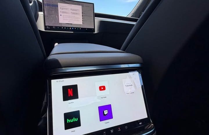 
								2026 Tesla model s Plaid Sedan 4D full									