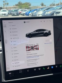 
										2026 Tesla model s Plaid Sedan 4D full									