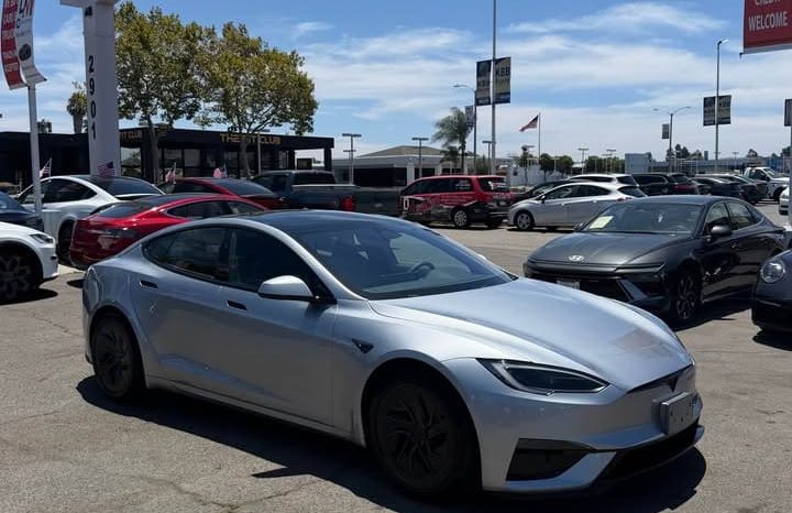 
								2026 Tesla model s Plaid Sedan 4D full									