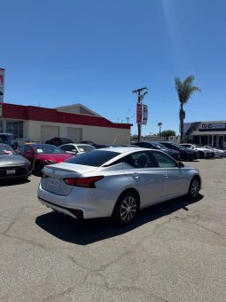 
										2019 Nissan altima full									