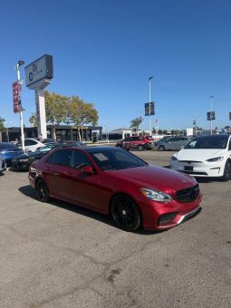 
										2015 Mercedes-Benz e-class E 350 Sedan 4D full									