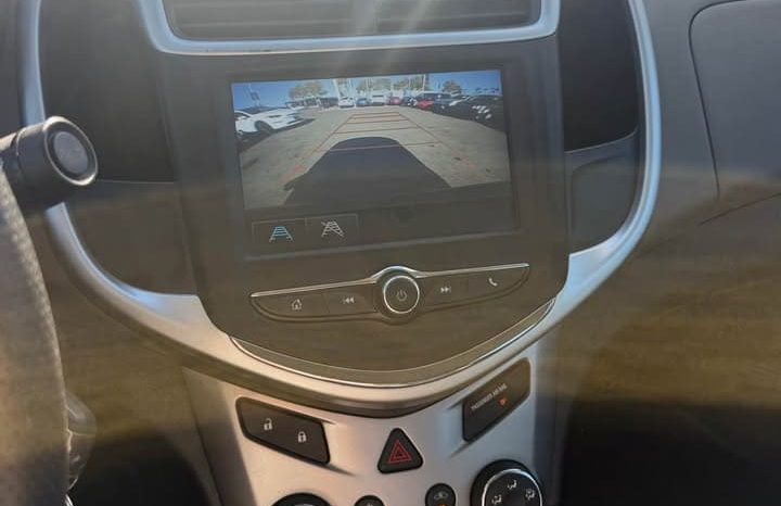 
								2017 Chevrolet sonic full									