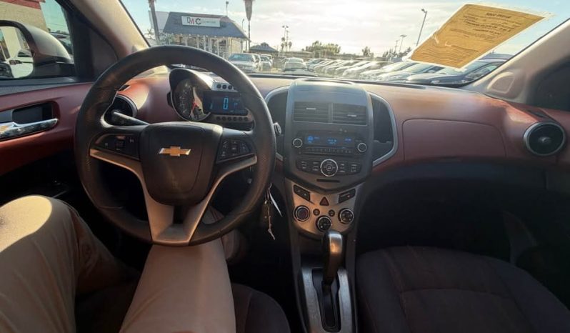 
								2013 Chevrolet sonic full									
