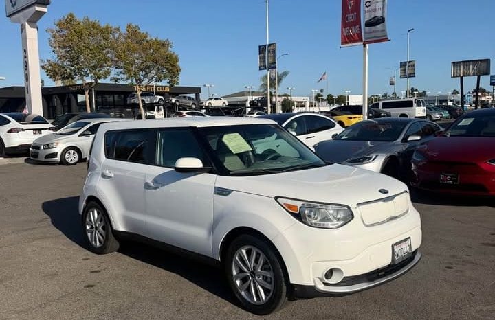 
								2017 Kia Soul full									