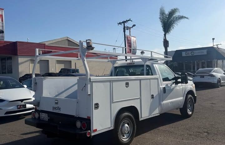 
								2014 Ford f-250 Utility Truck full									