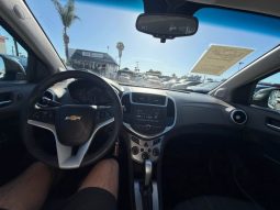 
										2017 Chevrolet sonic full									
