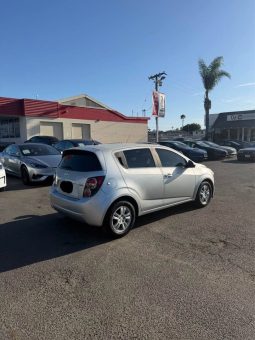 
										2013 Chevrolet sonic full									