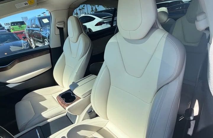 
								2017 Tesla model x 100D Sport Utility 4D full									