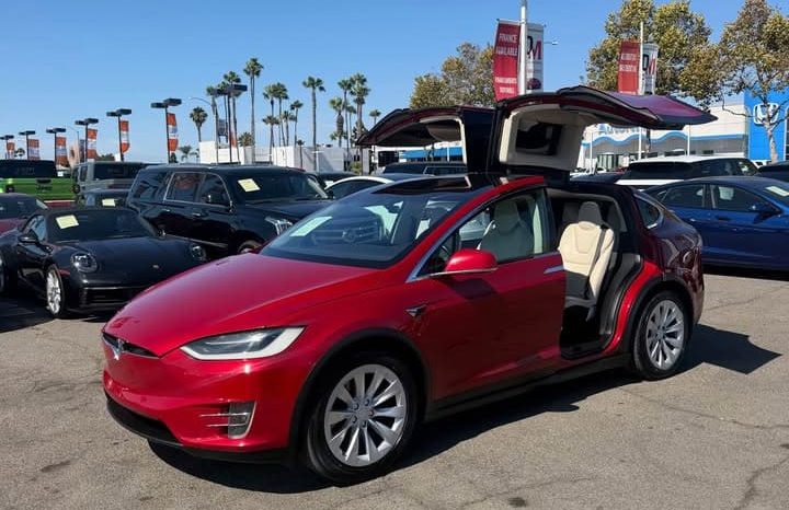 
								2017 Tesla model x 100D Sport Utility 4D full									