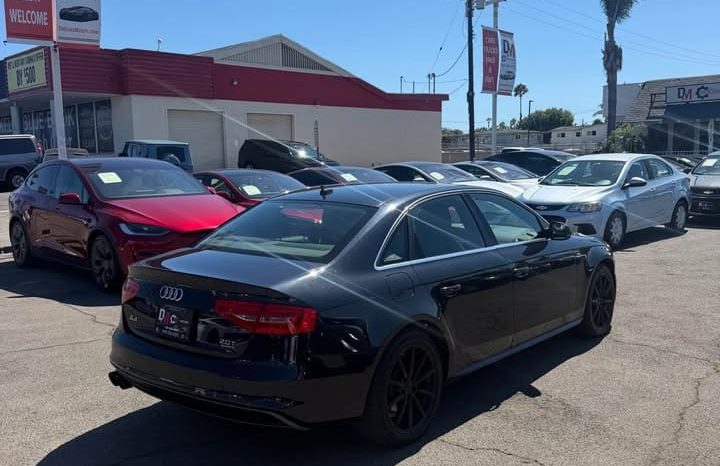 
								2015 Audi a4 2.0T Quattro Premium Sedan 4D full									