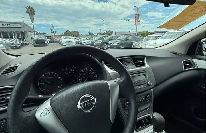 
								2014 Nissan sentra full									