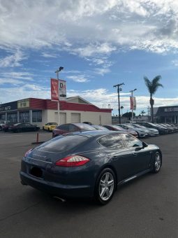 
										2011 Porsche panamera full									