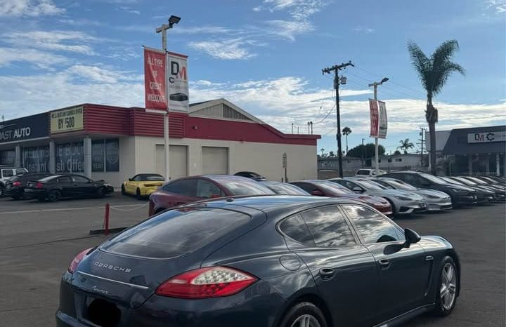 
								2011 Porsche panamera full									