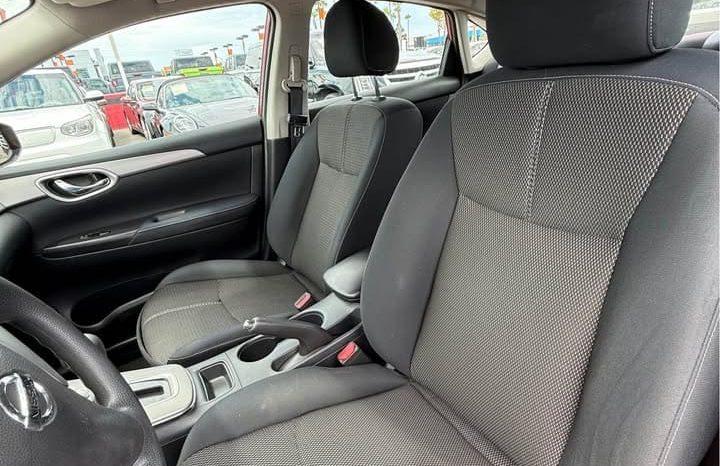 
								2014 Nissan sentra full									