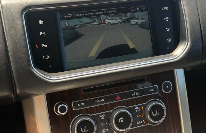
								2016 Land Rover range rover HSE Sport Utility 4D full									