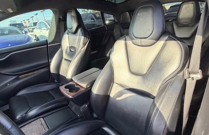 
								2019 Tesla model s Standard Sedan 4D full									