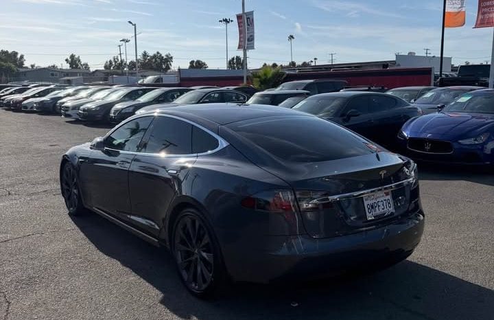 
								2019 Tesla model s Standard Sedan 4D full									