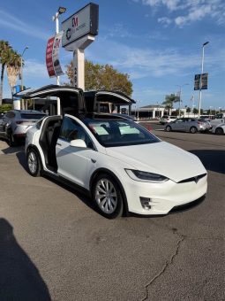 
										2018 Tesla model x 75D Sport Utility 4D full									