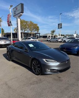 
										2019 Tesla model s Standard Sedan 4D full									