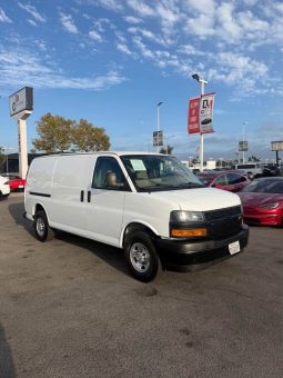 
										2021 Chevrolet express 3500 cargo Van full									