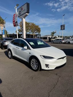 
										2018 Tesla model x 75D Sport Utility 4D full									