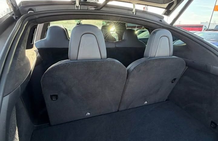 
								2018 Tesla model x 75D Sport Utility 4D full									