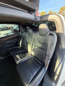 
										2018 Tesla model x 75D Sport Utility 4D full									