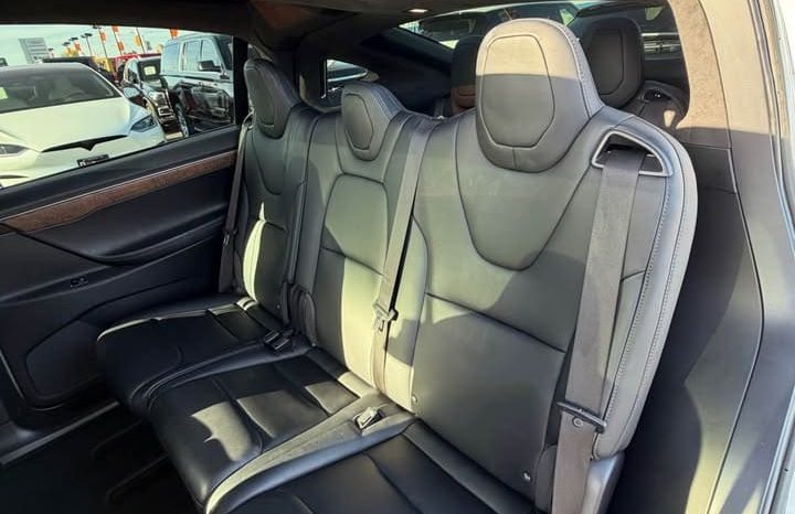 
								2018 Tesla model x 75D Sport Utility 4D full									