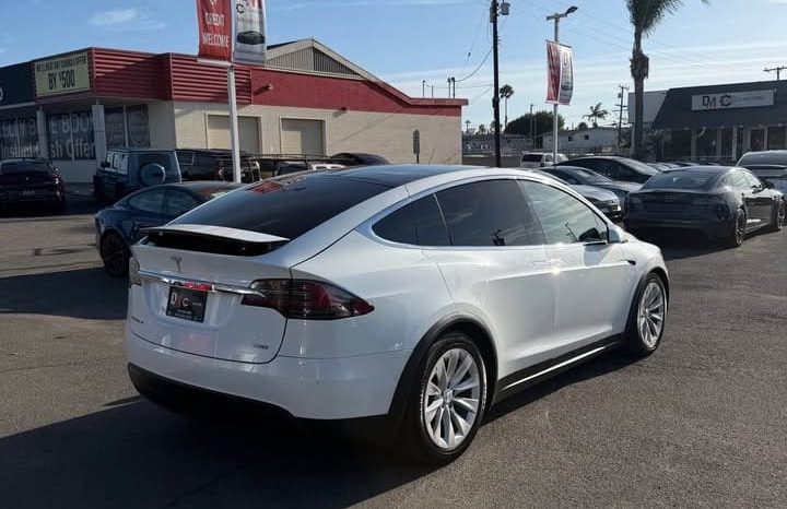 
								2018 Tesla model x 75D Sport Utility 4D full									