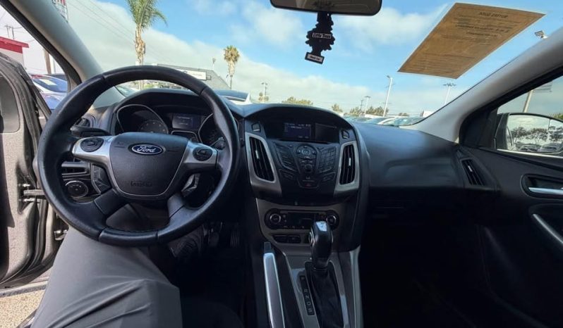 
								2012 Ford focus full									