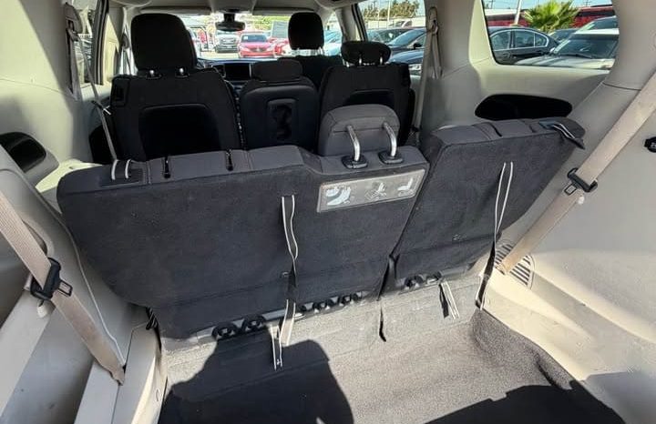 
								2017 Chrysler pacifica full									