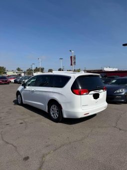 
										2017 Chrysler pacifica full									
