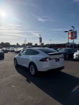 
										2018 Tesla model x 75D Sport Utility 4D full									