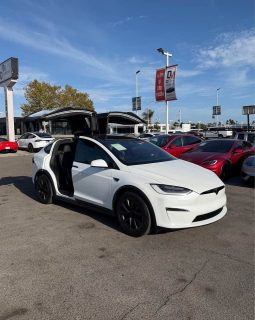 
										2022 Tesla model x Plaid Sport Utility 4D full									