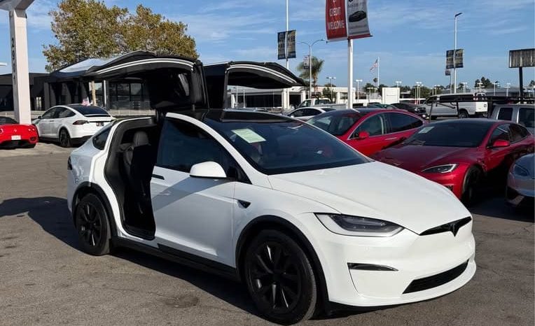
								2022 Tesla model x Plaid Sport Utility 4D full									