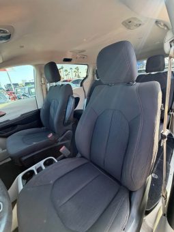 
										2017 Chrysler pacifica full									